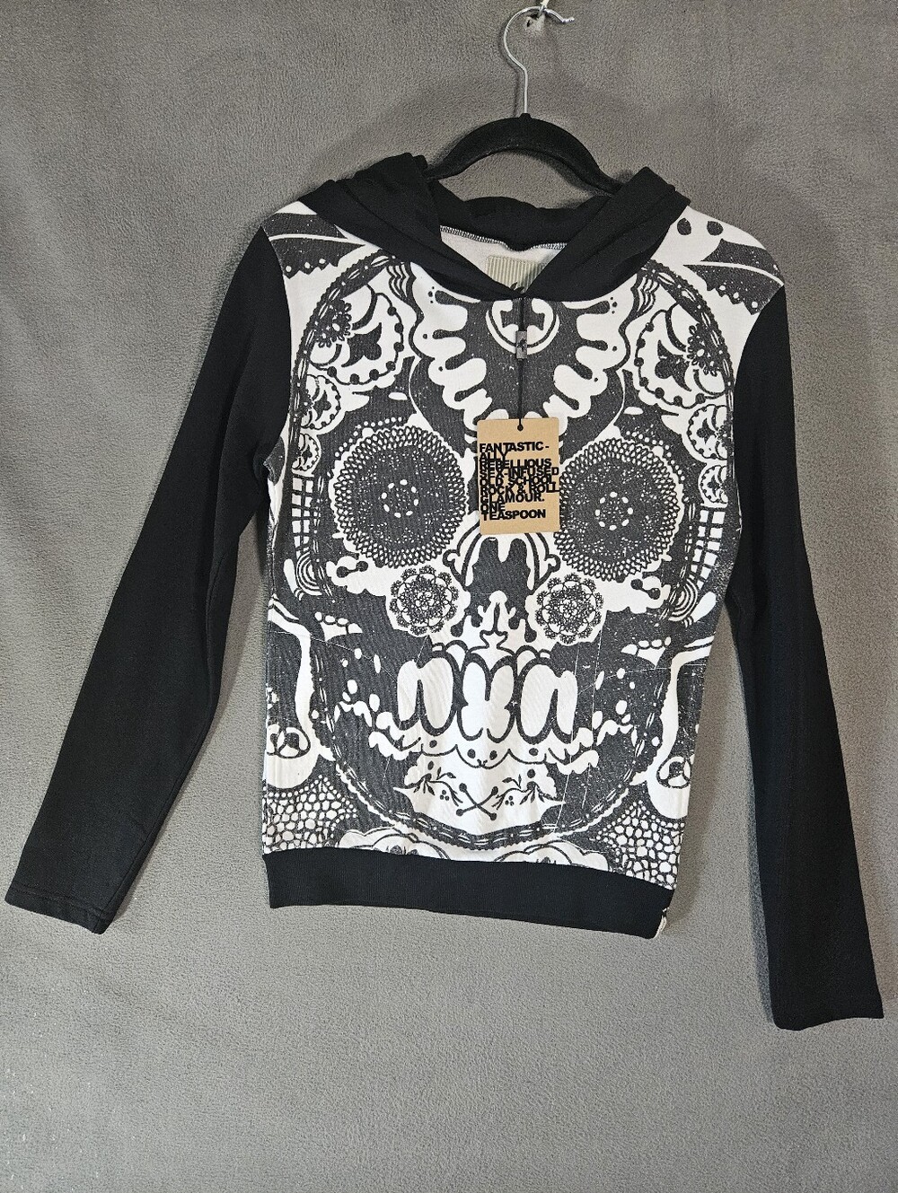 NWT One Teaspoon hoodie monochrome sugar skull Womens XS Goth Black White